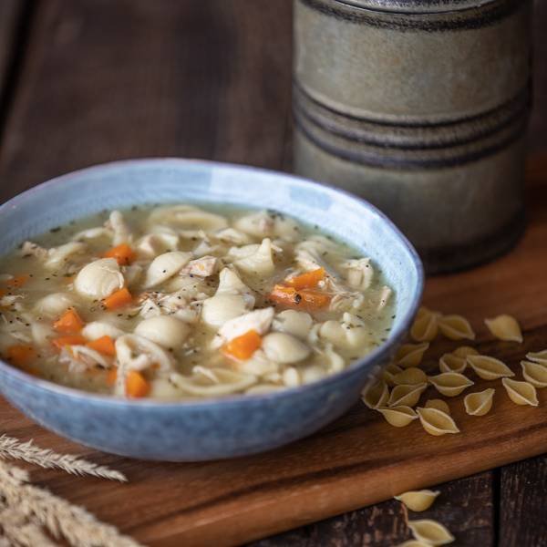 Soupe poulet et nouilles